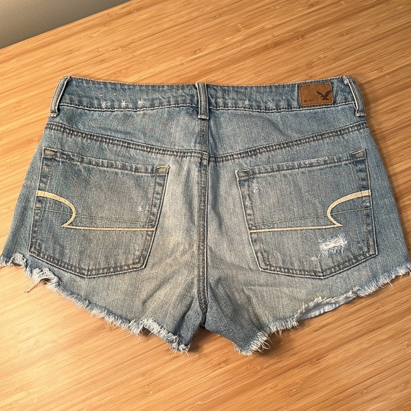 Hi rise festival. American eagle shorts - Picture 2 of 5